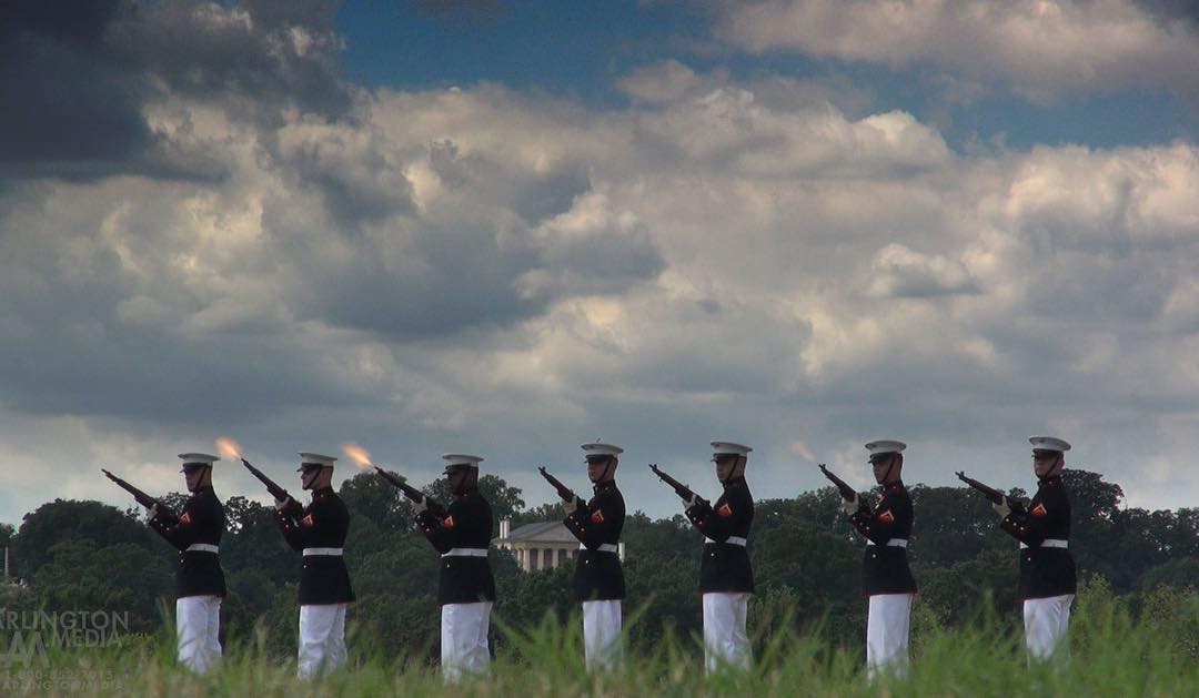 With the @marines at 
#Arlington⠀
#ArlingtonMedia⠀
#ArlingtonCemetery⠀
#ArlingtonNationalCemetery⠀