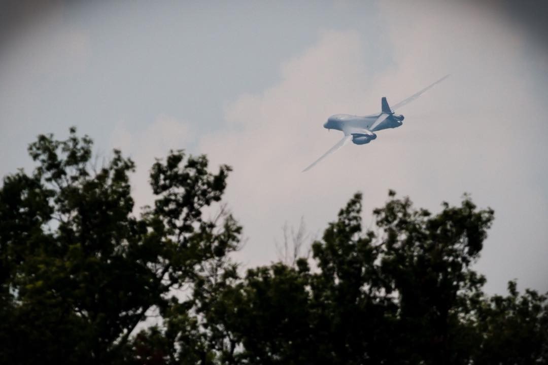 Rockwell B1 Lancer flyover at @arlingtonnatl 
#Arlington⠀
#ArlingtonMedia⠀
#ArlingtonCemetery⠀
#ArlingtonNationalCemetery⠀