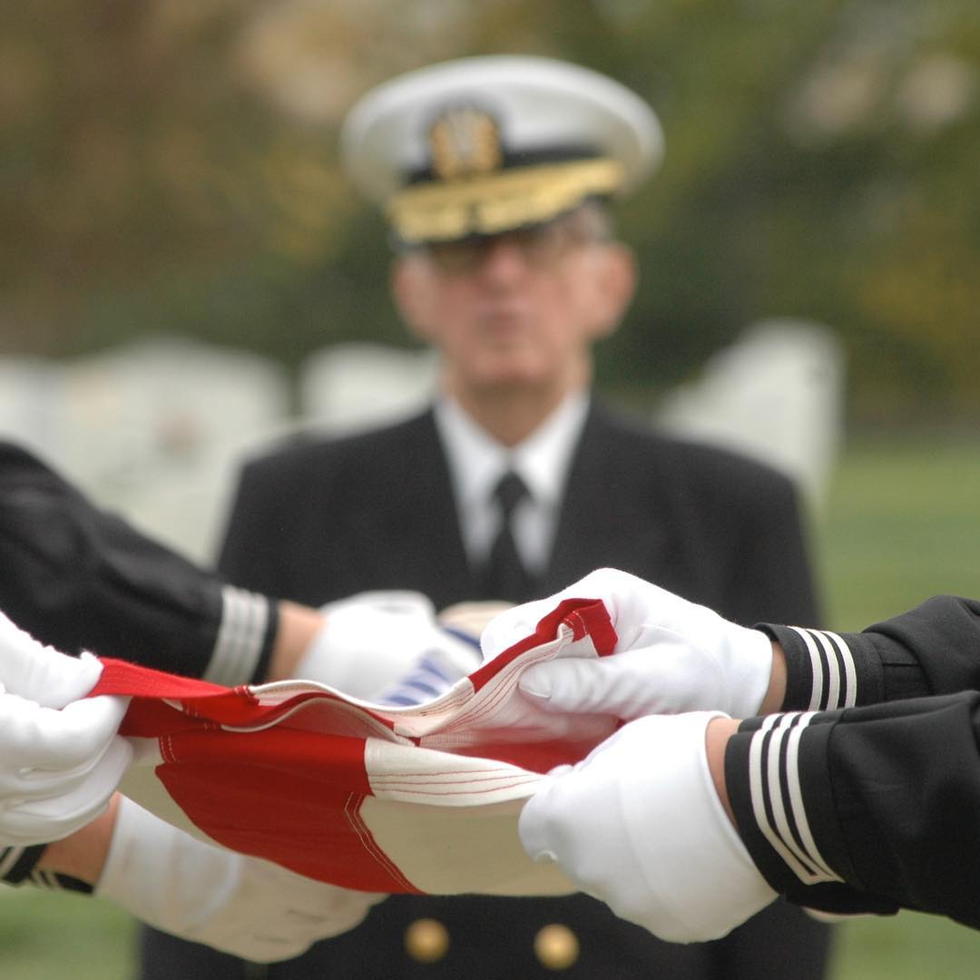 With the @usnavy at @arlingtonnatl 
#Arlington⠀
#ArlingtonMedia⠀
#ArlingtonCemetery⠀
#ArlingtonNationalCemetery⠀