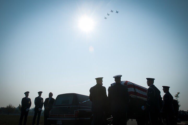 @usairforce 's @official_usafhonorguard flyover at @arlingtonnatl 
#Arlington⠀
#ArlingtonMedia⠀
#ArlingtonCemetery⠀
#ArlingtonNationalCemetery⠀