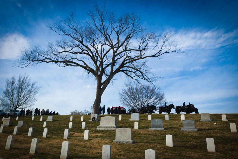 Full Honors Transfer at the Coast Guard Memorial | Arlington national cemetery | arlington media, inc.