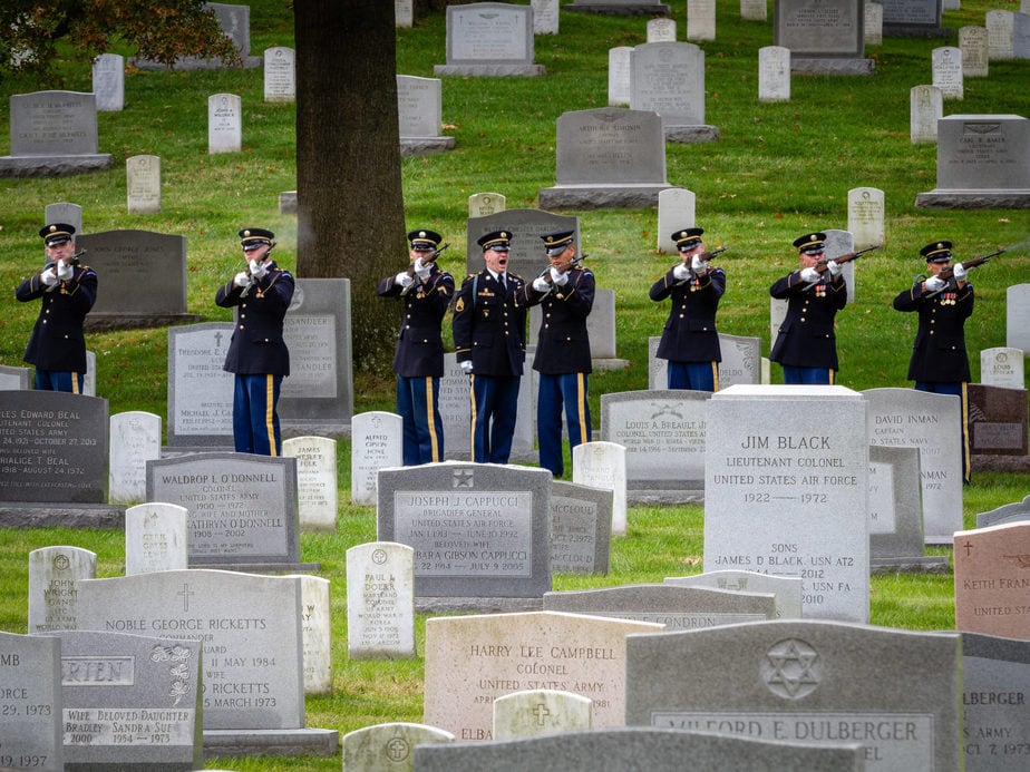 US Army Firing Part in Section 12 in Arlington National cemetery | Arlington media, inc.