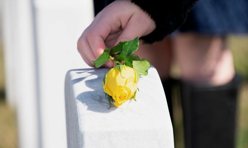 You are currently viewing Reasons To Hire a Photographer for a Funeral at Arlington