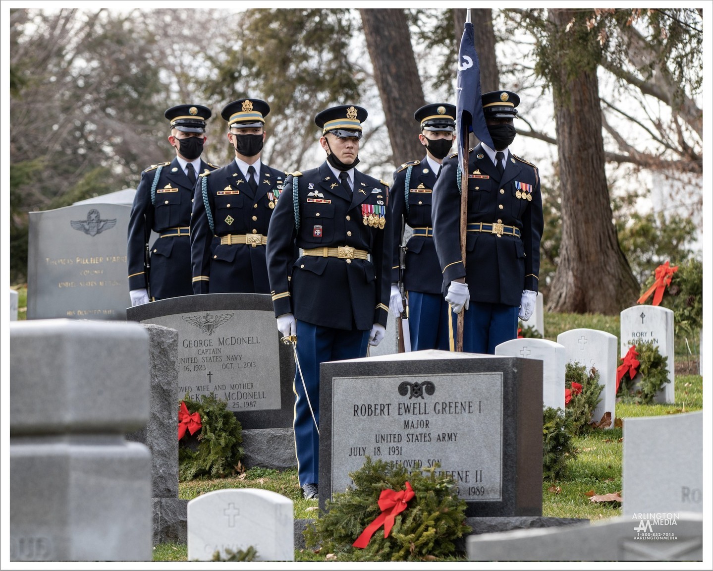 An escort commander and his platoon captured during a mission in Arlington National Cemetery.

PC: @arlingtonmedia